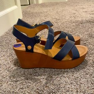 Brand new navy blue wedges